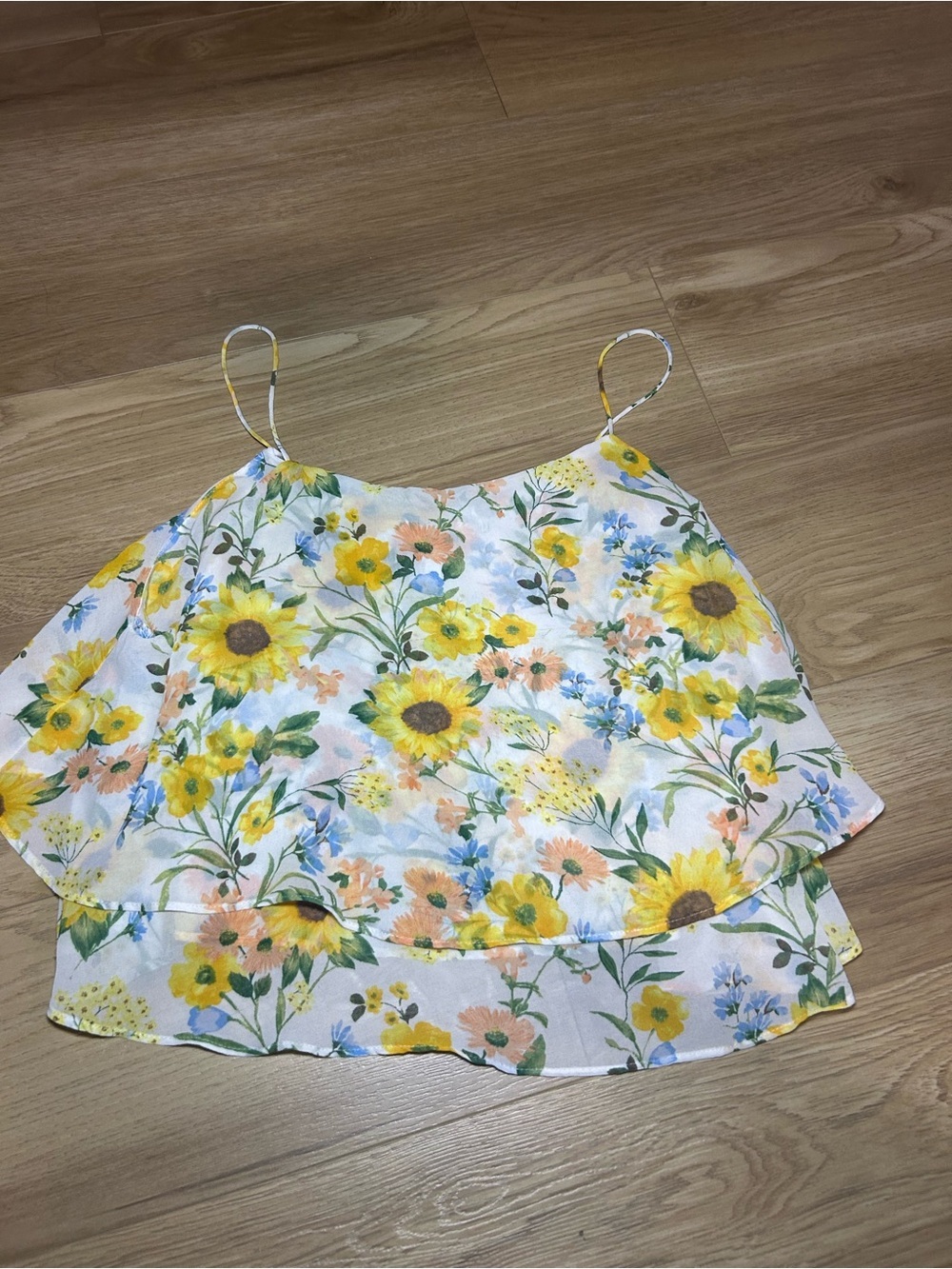 Forever 21 Yellow & White Sunflower Floral Tiered Cami